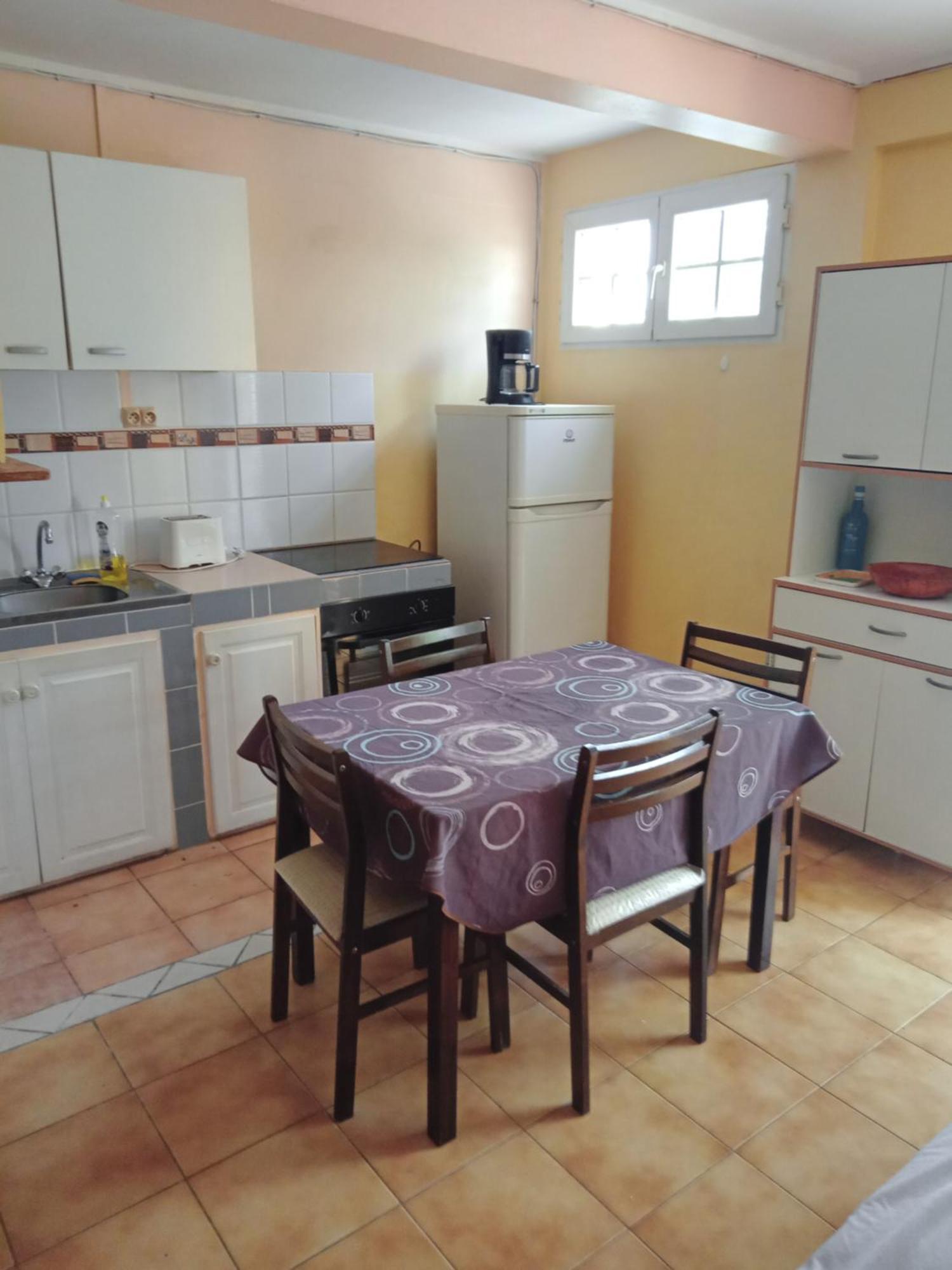 Appartement La Colombe à Riviere-Salee Extérieur photo